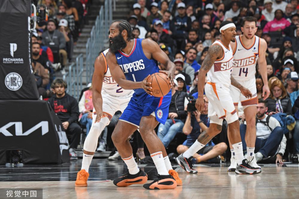 她在开始时 她在开始时