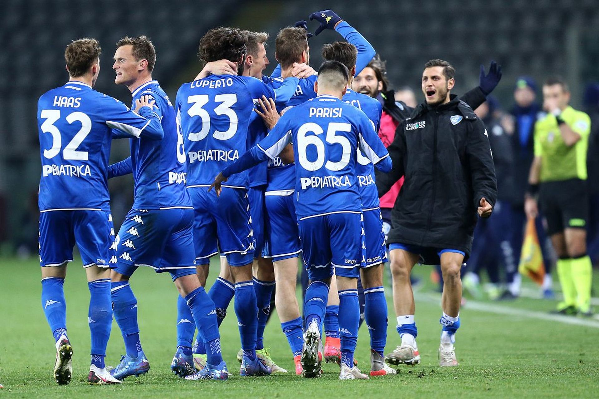 工作人员专 工作人员专